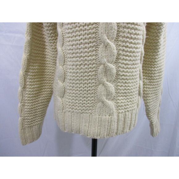 Vintage Regent Row Ivory Cable Knit Sweater Medium to Large - Picture 6 of 16